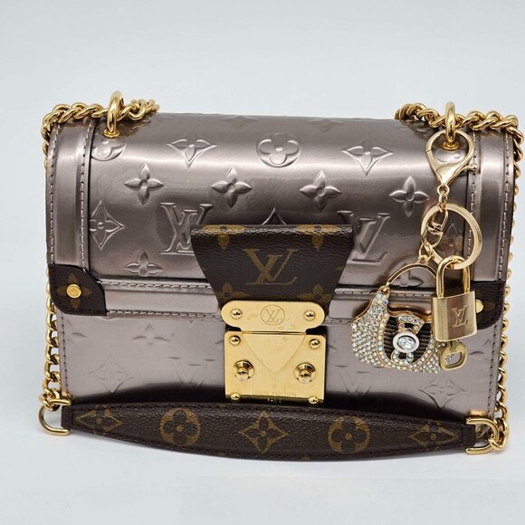 Authentic Louis Vuitton Lock & Key with unbranded Bagcharm, Keycharm 120525 - Picture 3 of 8